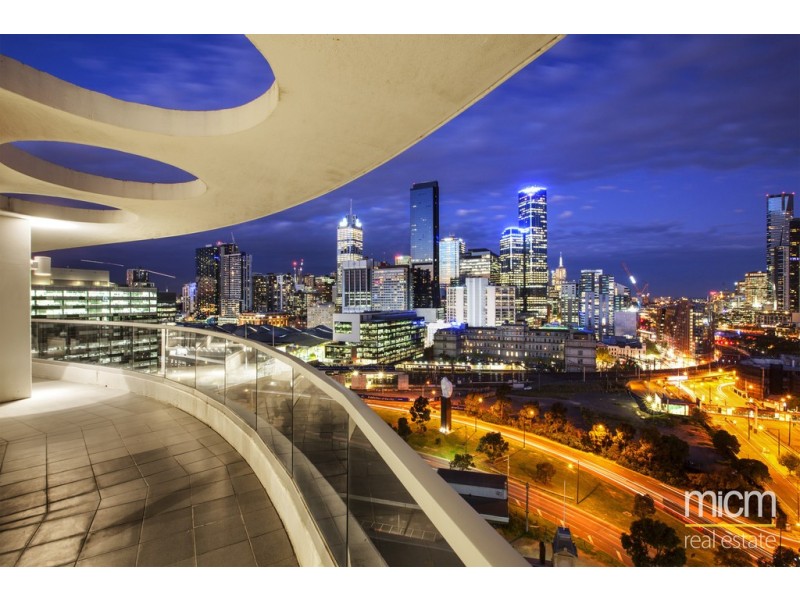 1901/8 McCrae Street, Docklands VIC 3008