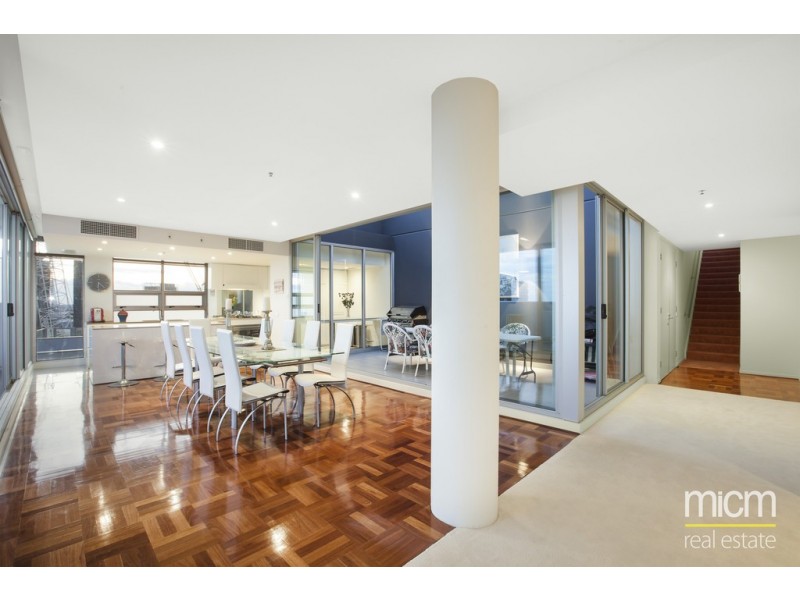 1901/8 McCrae Street, Docklands VIC 3008