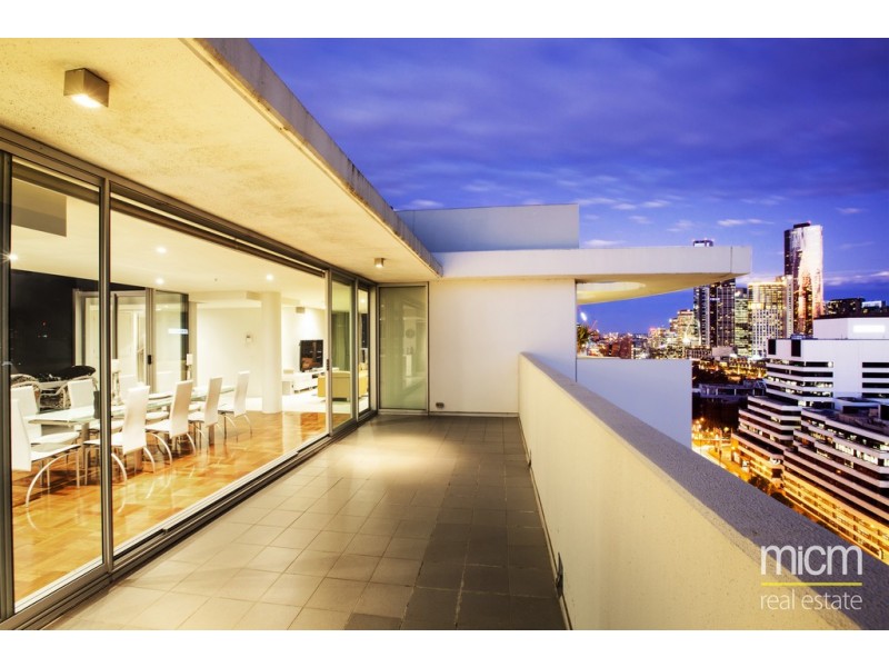 1901/8 McCrae Street, Docklands VIC 3008