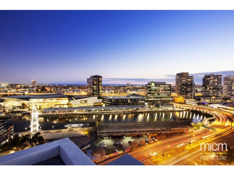 1901/8 McCrae Street, Docklands VIC 3008