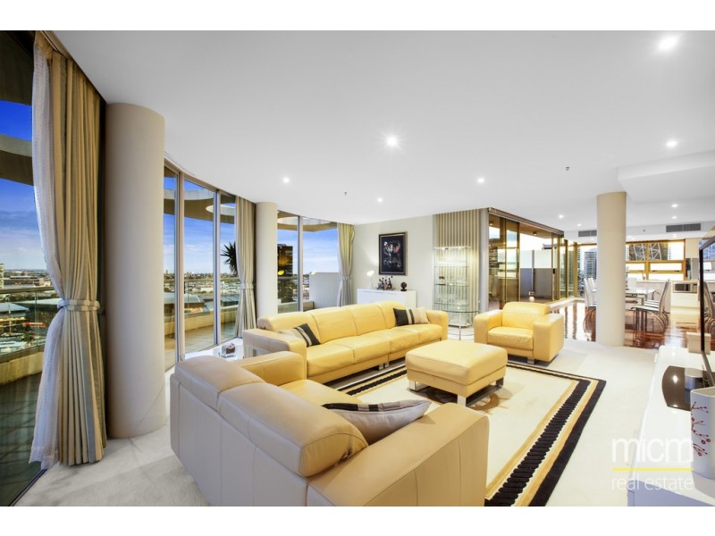 1901/8 McCrae Street, Docklands VIC 3008