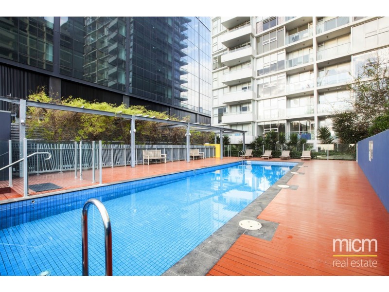 1901/8 McCrae Street, Docklands VIC 3008