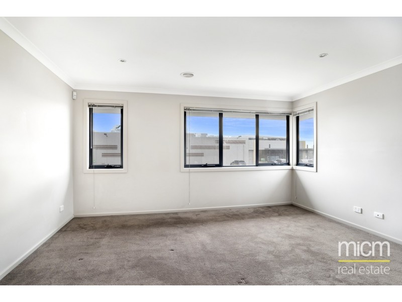 51 Windorah Drive, Point Cook VIC 3030