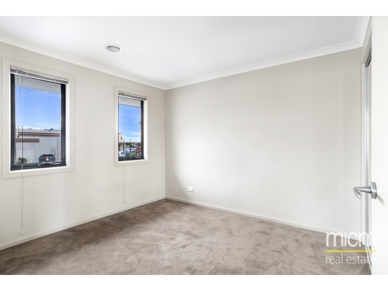 51 Windorah Drive, Point Cook VIC 3030