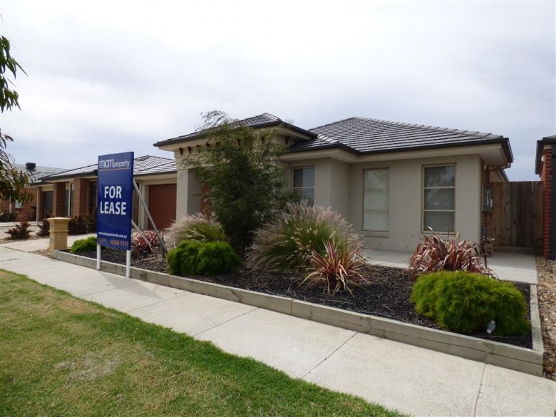 385 Boardwalk Boulevard, Point Cook VIC 3030