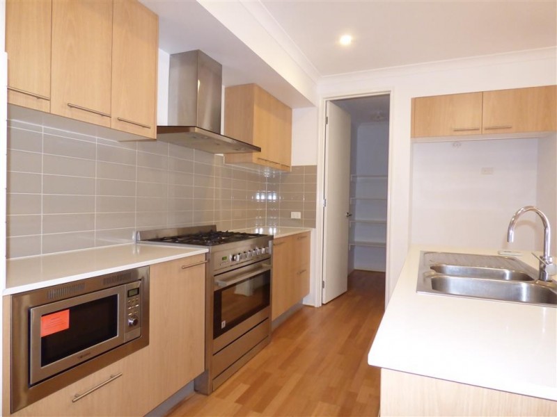 385 Boardwalk Boulevard, Point Cook VIC 3030