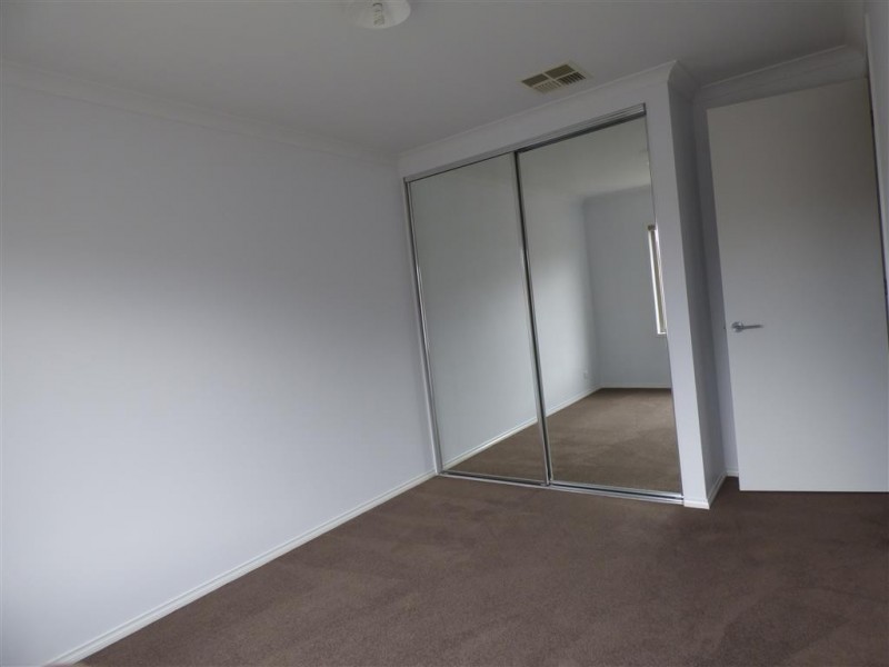 385 Boardwalk Boulevard, Point Cook VIC 3030