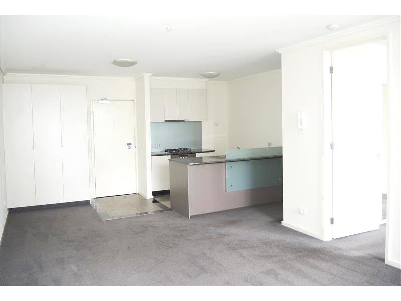 REF 22698/88 Kavanagh Street, Southbank VIC 3006