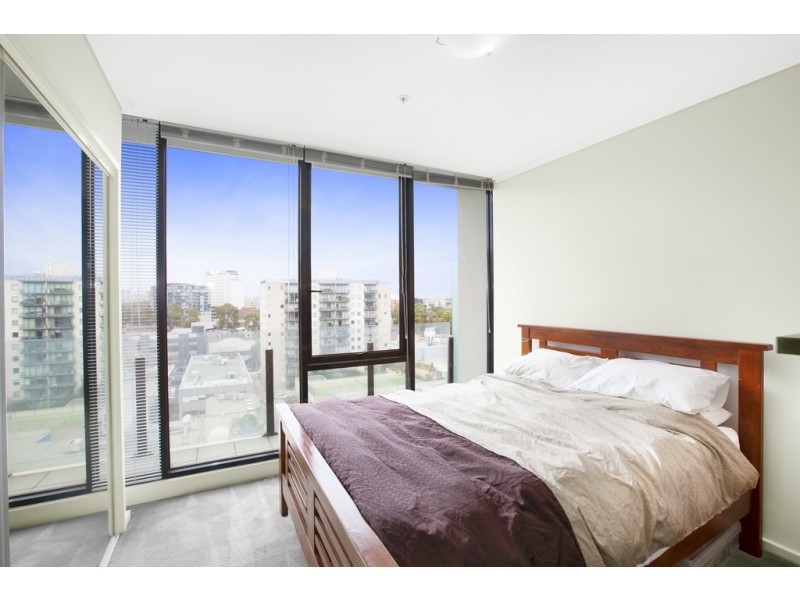 1008/38 Bank Street, South Melbourne VIC 3205