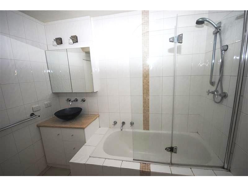 6.4A/201 Spring Street, Melbourne VIC 3000