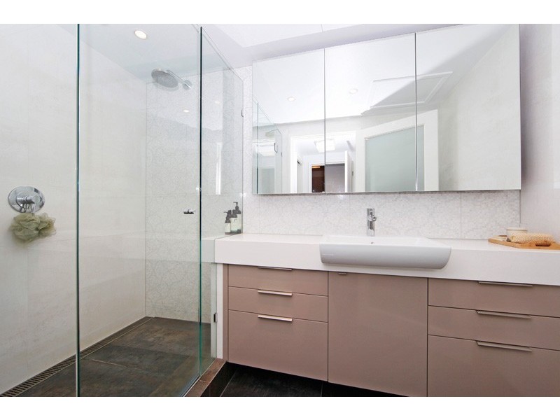 80/1 Riverside Quay, Southbank VIC 3006