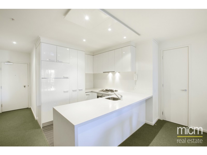 2401/63 Whiteman Street, Southbank VIC 3006