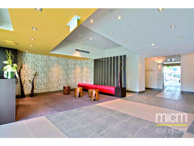 2401/63 Whiteman Street, Southbank VIC 3006