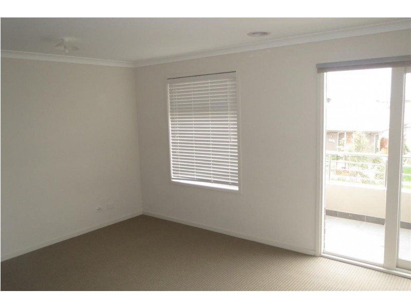 57 Penshurst Avenue, Williams Landing VIC 3027