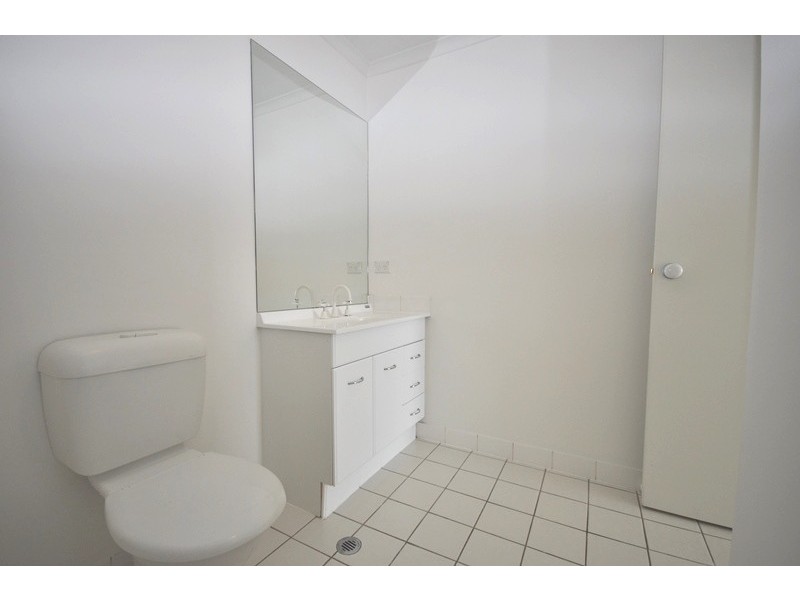 REF 22738/79 Whiteman Street, Southbank VIC 3006