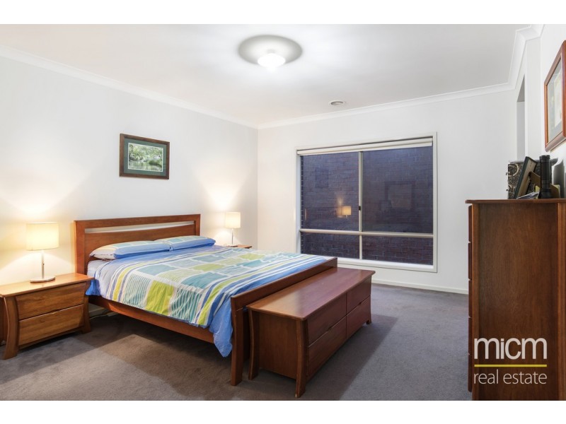 17 Mallee Street, Point Cook VIC 3030