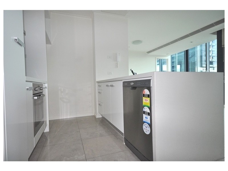 REF 22746/180 City Road, Southbank VIC 3006