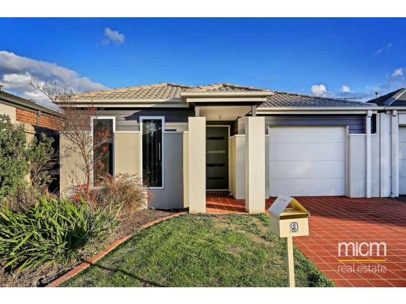 9 Dominion Terrace, Truganina VIC 3029