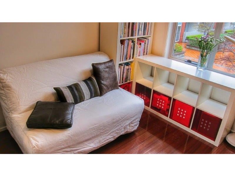 REF 22761/18 Courtney Street, North Melbourne VIC 3051
