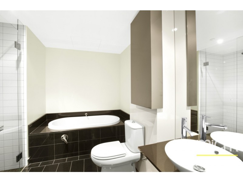 5805/7 Riverside Quay, Southbank VIC 3006