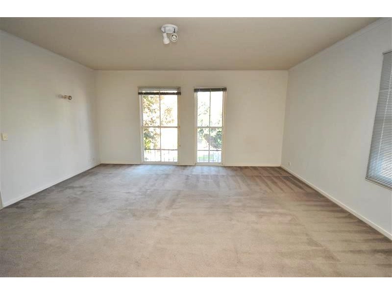 REF 22766/100 Dodds Street, Southbank VIC 3006