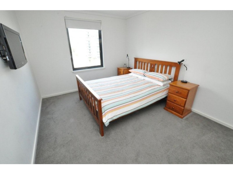 REF 22770/38 Bank Street, South Melbourne VIC 3205