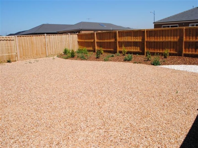 4 Trigg Way, Point Cook VIC 3030
