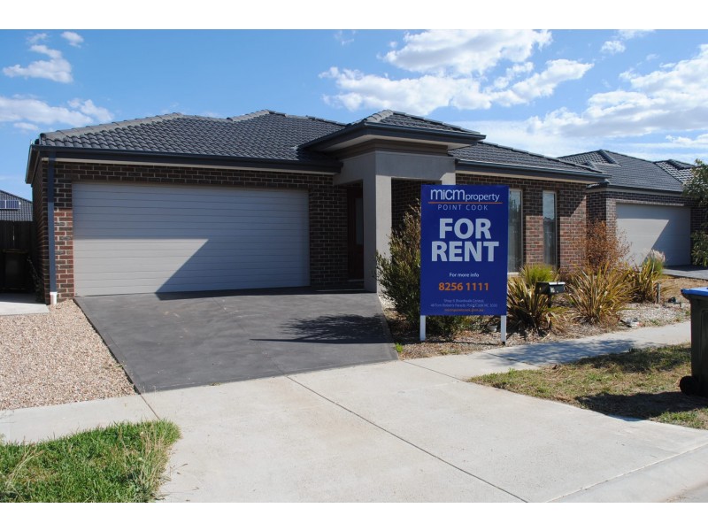 23 Grassbird Drive, Point Cook VIC 3030