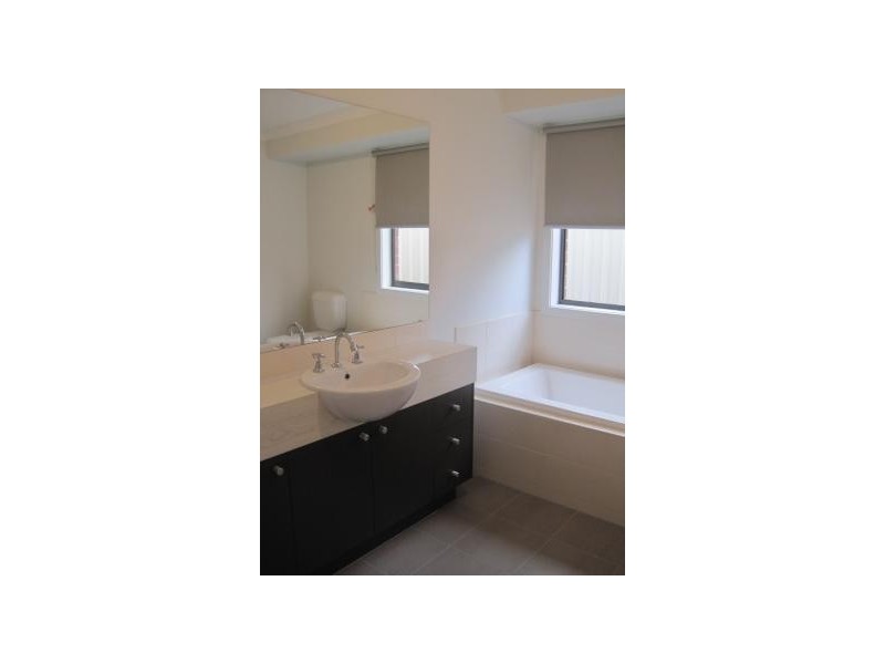 14 Higgins Way, Truganina VIC 3029