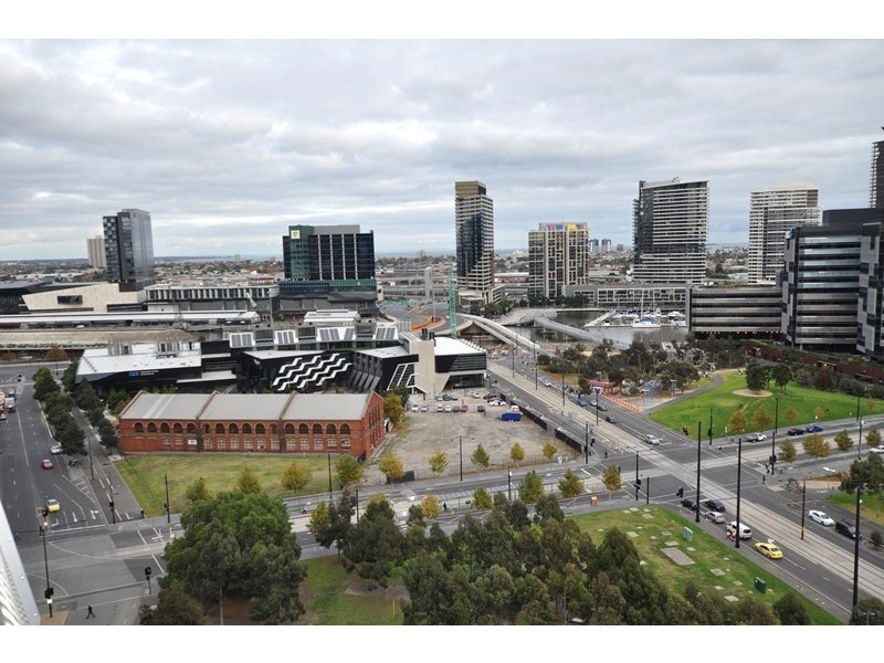 S1510/8 Waterview Walk, Docklands VIC 3008