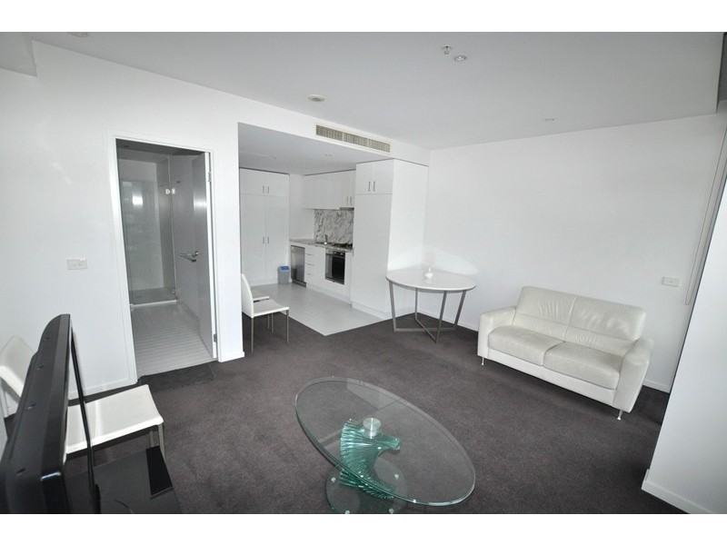 S1510/8 Waterview Walk, Docklands VIC 3008