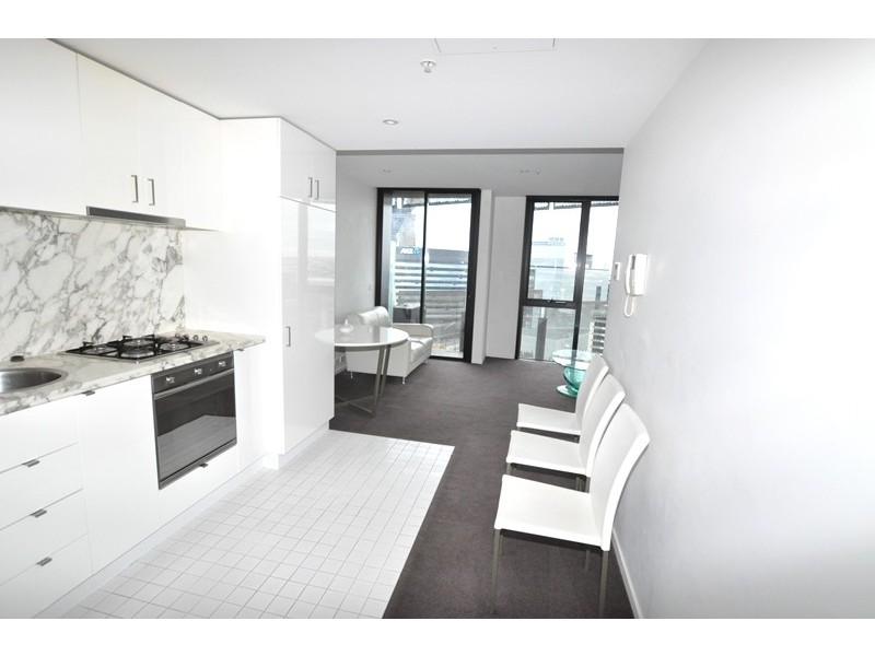 S1510/8 Waterview Walk, Docklands VIC 3008