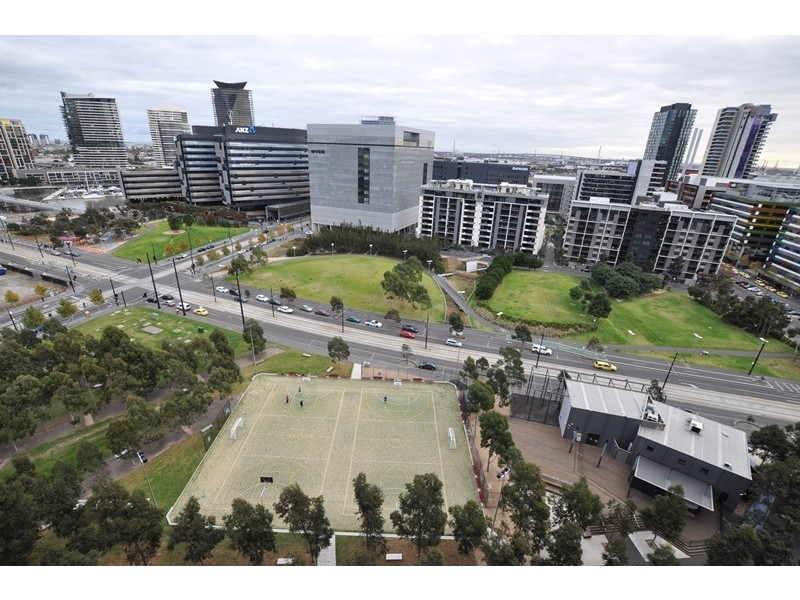 S1510/8 Waterview Walk, Docklands VIC 3008