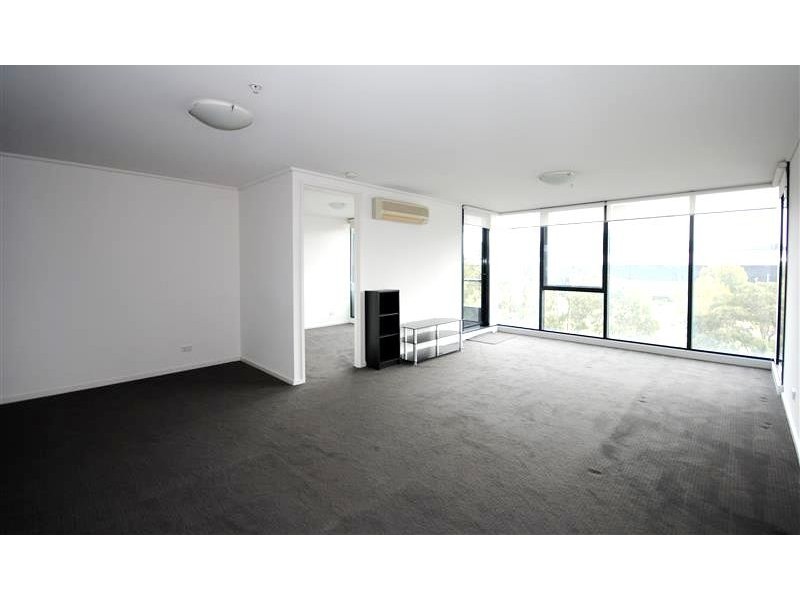 REF 22791/99 Whiteman Street, Southbank VIC 3006