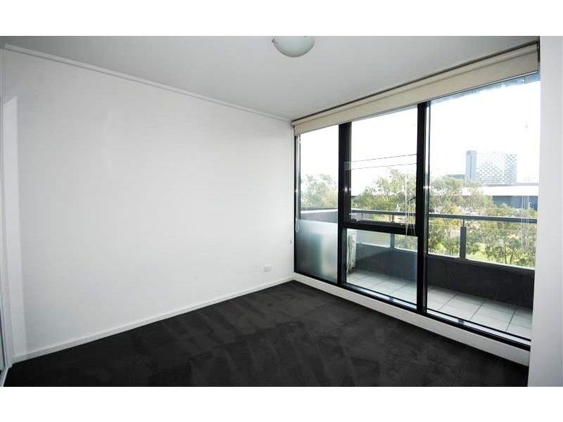 REF 22791/99 Whiteman Street, Southbank VIC 3006