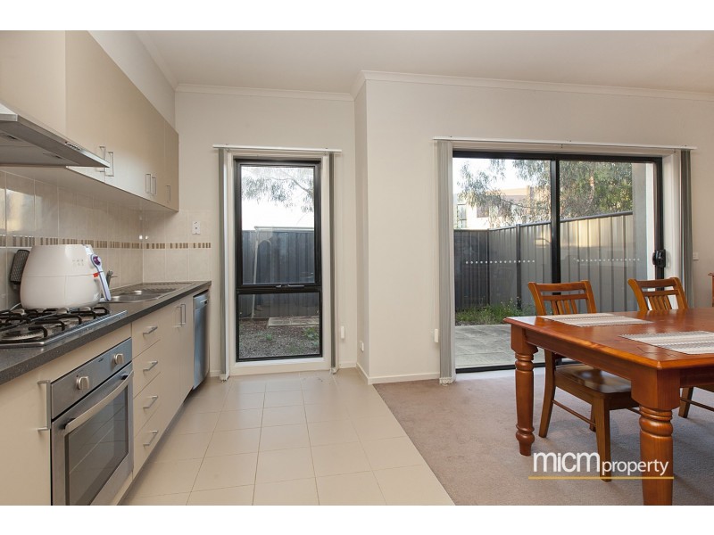 39/39 Astley Crescent, Point Cook VIC 3030