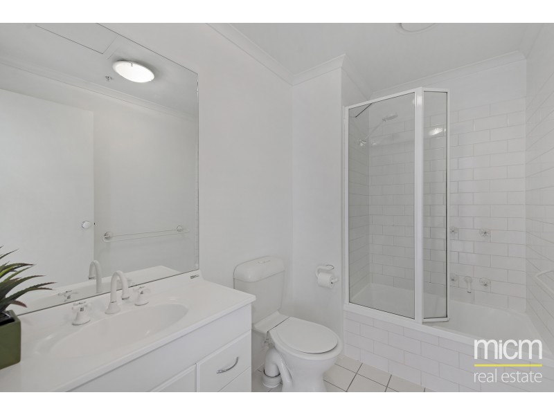 147/79 Whiteman Street, Southbank VIC 3006