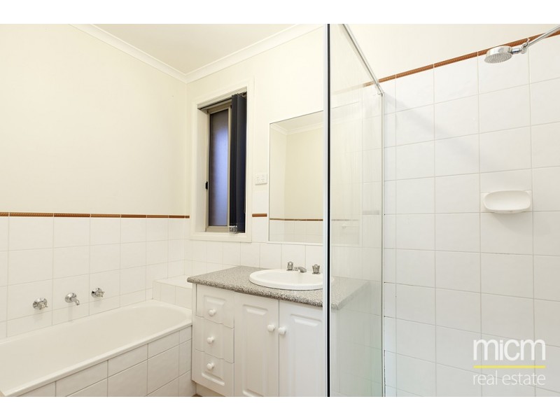 1/3 Second Avenue, Hoppers Crossing VIC 3029