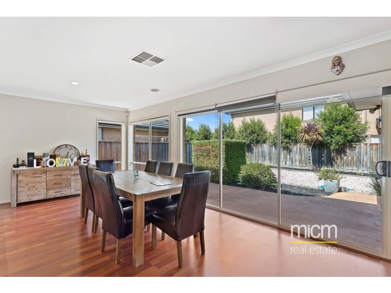 40 Middle Park Drive, Point Cook VIC 3030