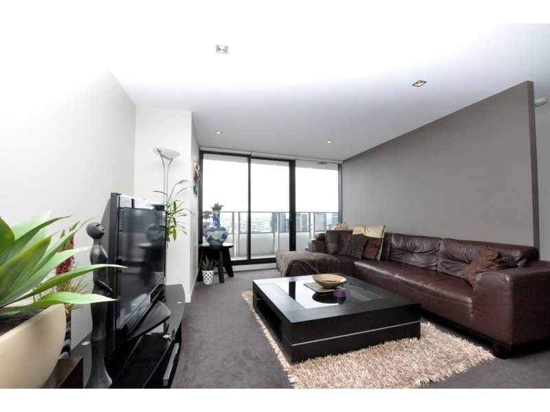 2203/100 Harbour Esplanade, Docklands VIC 3008
