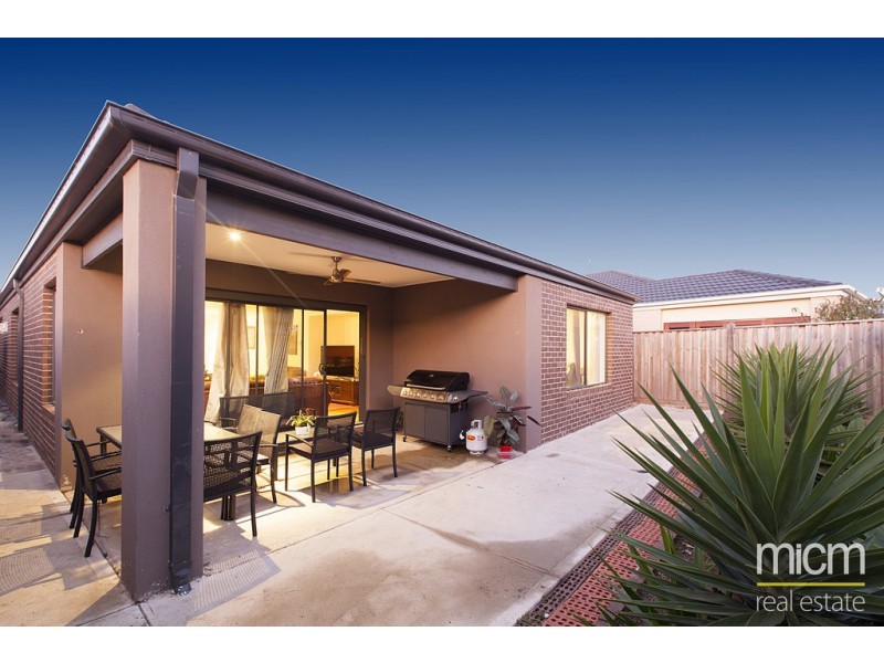 6 Clarion Avenue, Williams Landing VIC 3027