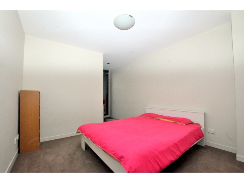 3108/100 Harbour Esplanade, Docklands VIC 3008