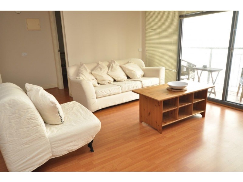 REF 22834/33 La Trobe Street, Melbourne VIC 3000