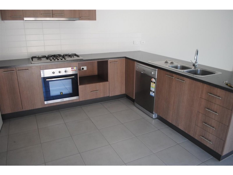 5 Skein Street, Point Cook VIC 3030