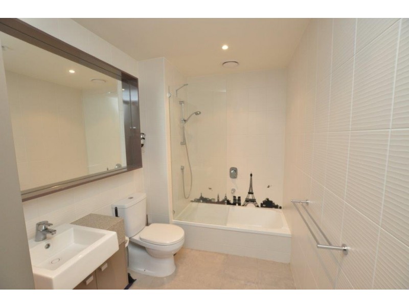 REF 22838/180 City Road, Southbank VIC 3006