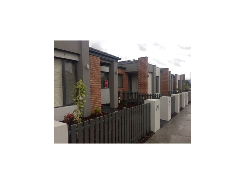 27 Passionfruit Crescent, Mernda VIC 3754