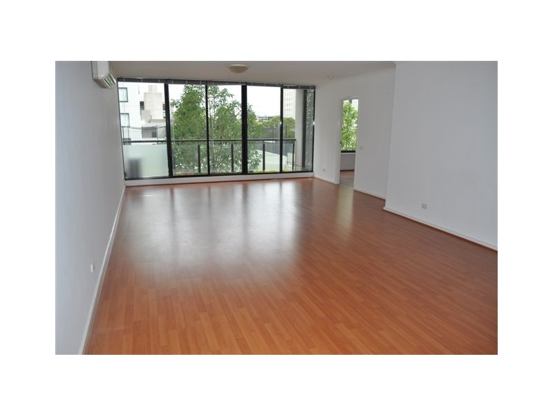REF 22840/39 Dorcas Street, South Melbourne VIC 3205