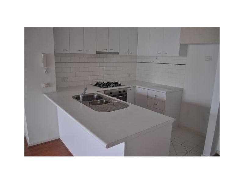 REF 22840/39 Dorcas Street, South Melbourne VIC 3205