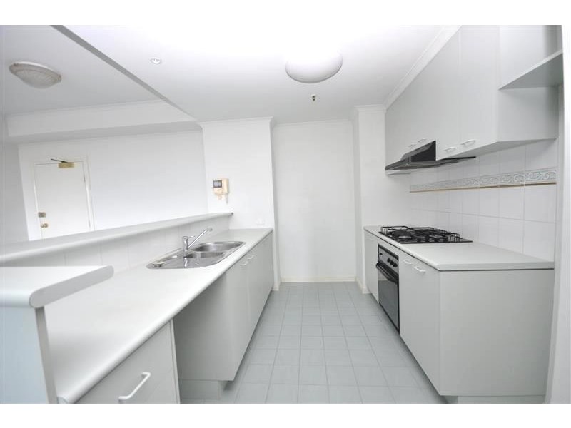 REF 32788/83 Queensbridge Street, Southbank VIC 3006