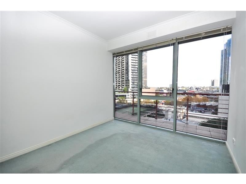 REF 32788/83 Queensbridge Street, Southbank VIC 3006